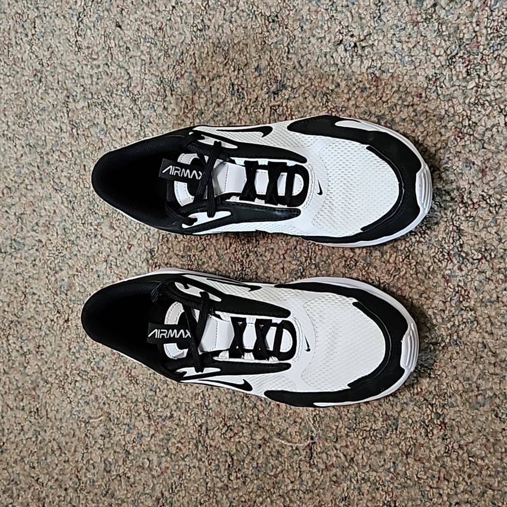 Black and white nike air maxes
